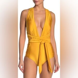 NWT Nicole Miller Convertible One Piece Swimsuit with ruched sides size large